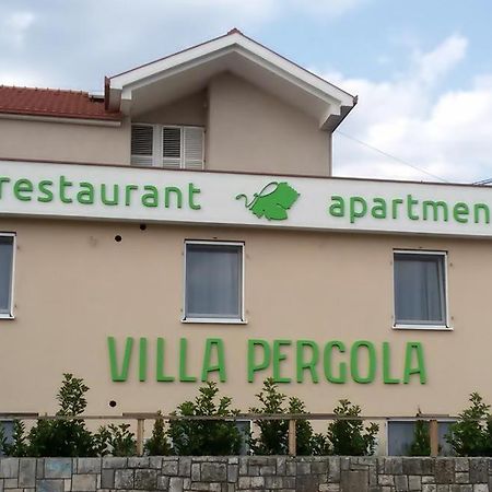 Villa Pergola Trebin Dış mekan fotoğraf